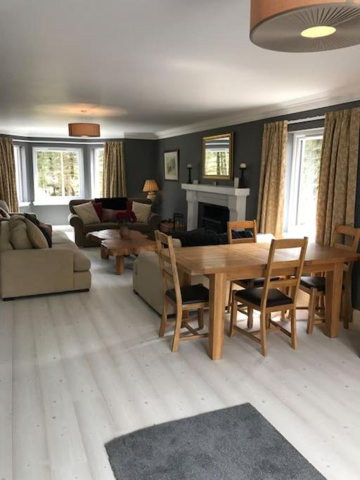 Cardon House - Luxury Highland Holiday Home Inverness Ngoại thất bức ảnh